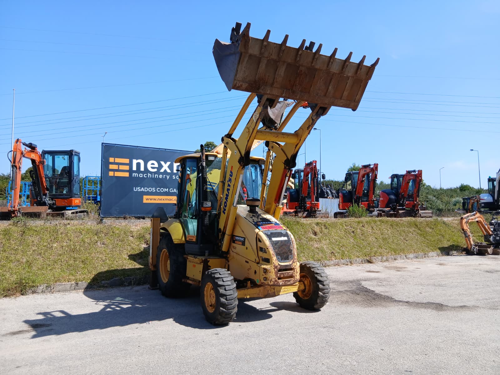 Komatsu Wb91r-5